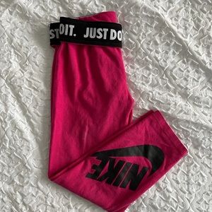 Hot pink girls Nike leggings
